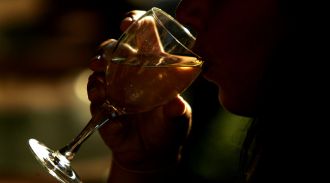 В России запретили "сухой алкоголь". Чем он опасен