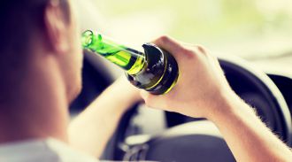 Правительство разрешило признавать пьяными водителей, сбежавших после ДТП