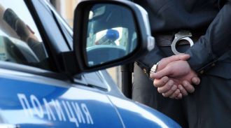 Задержанный в Югре полицейский пытался сбыть наркотики