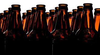 Минфин и МЭР поддержали возвращение продаж слабого алкоголя на АЗС