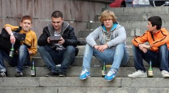 В СБ сообщили об уменьшении числа наркозависимых подростков в России