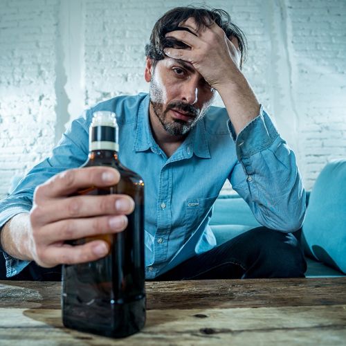 Латентный алкоголик: феномен пьянства и признаки начальной стадии