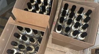В Красноярском крае сотрудники МВД изъяли более 500 литров суррогатного алкоголя