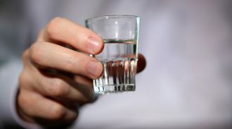 Ученые назвали самый эффективный способ борьбы с алкоголизмом