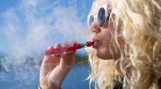 Ученые назвали самые опасные компоненты электронных сигарет
