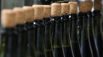 Роскачество составило рейтинг российских игристых вин и шампанского