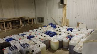 В Череповце изъяли более 25 кг синтетических наркотиков из подпольной лаборатории
