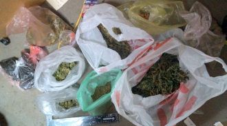 В Саратове у мужчины дома изъяли 23 кг наркотических веществ