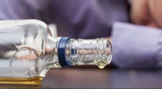 В Минздраве раскрыли статистику смертности, связанной с алкоголем