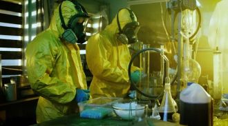 Полиция нашла в Подмосковье нарколабораторию с 250 литрами сырья для выработки мефедрона