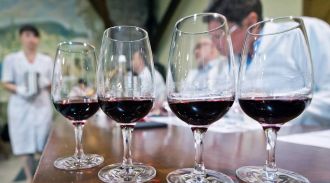 Роскачество составило рейтинг российских ликерных вин