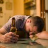 Пивной алкоголизм: симптомы и лечение пагубной привычки