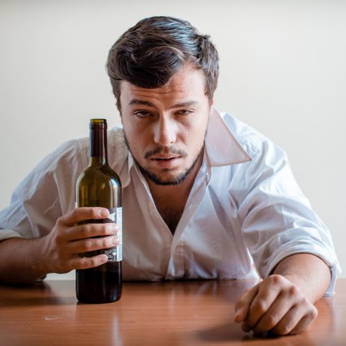 Признаки алкоголизма у мужчин: как понять что ты алкоголик