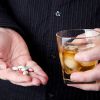 Антибиотики и алкоголь: можно ли совмещать