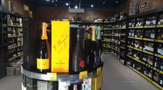 В Госдуму внесли законопроект о продаже алкоголя только в спецмагазинах