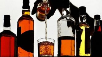 Ученые выяснили, что антиалкогольные этикетки снижают спрос на спиртные напитки